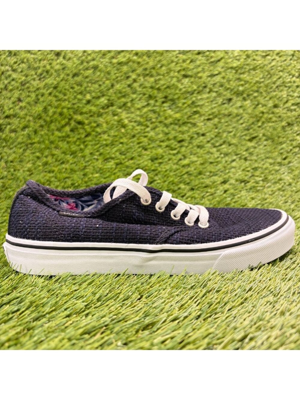 Vans Authentic Lo Pro Womens Size 8 Blue White Athletic Skate Shoes Sneakers